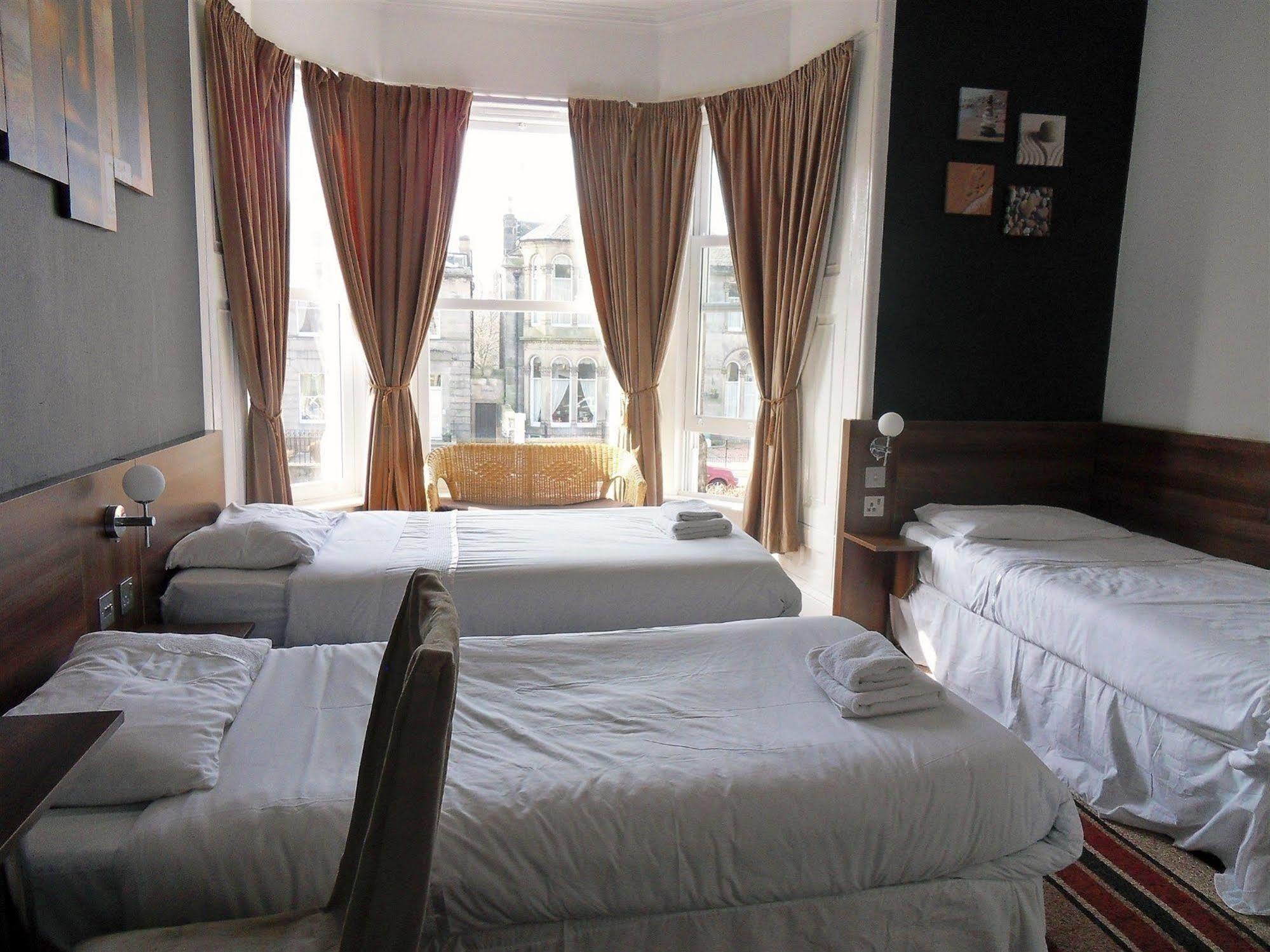 Cherry Blossom Guest House Whitby Ngoại thất bức ảnh