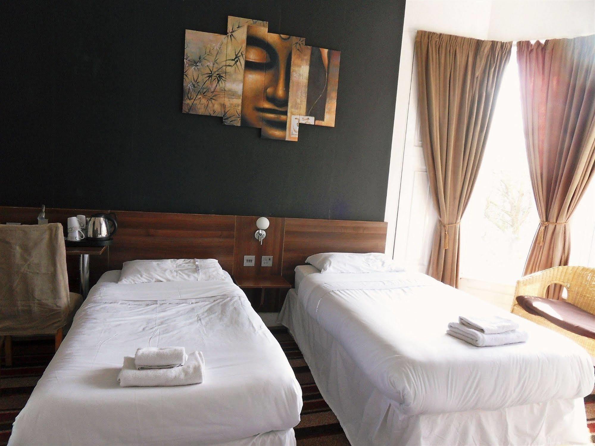 Cherry Blossom Guest House Whitby Ngoại thất bức ảnh