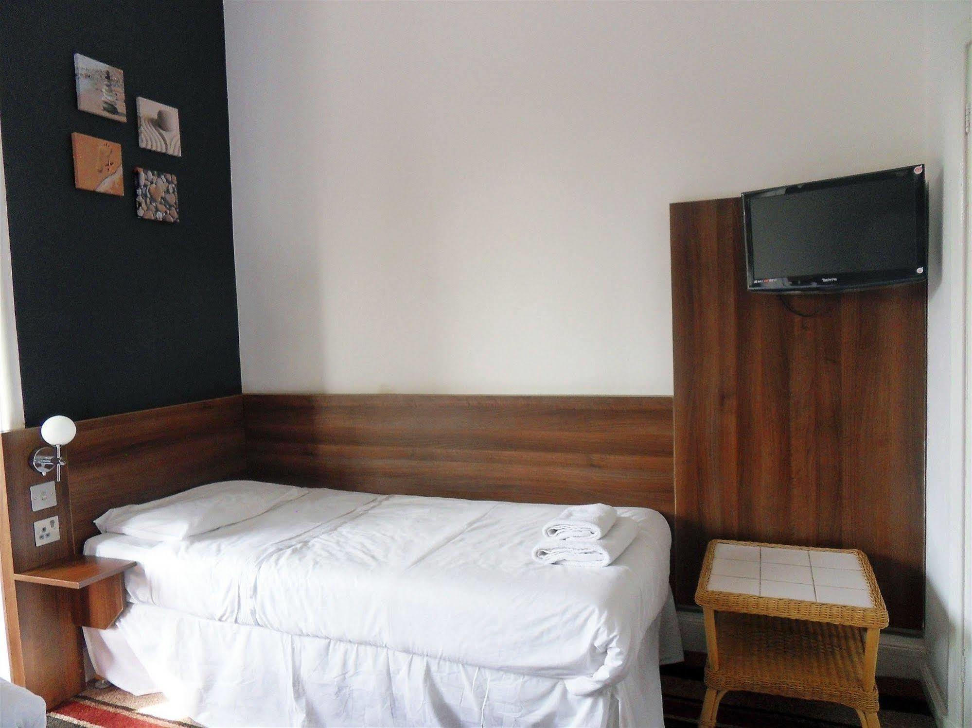 Cherry Blossom Guest House Whitby Ngoại thất bức ảnh